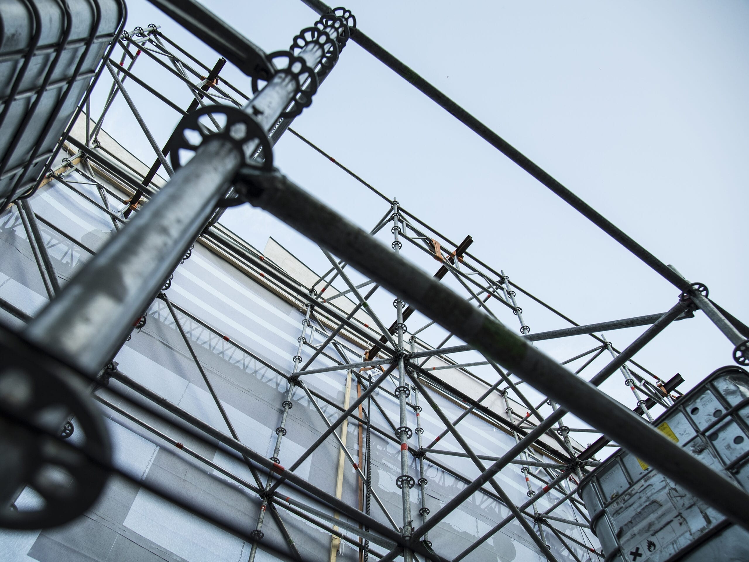 Scaffolding. RDM's attorneys have decades of experience defending products liability claims.
