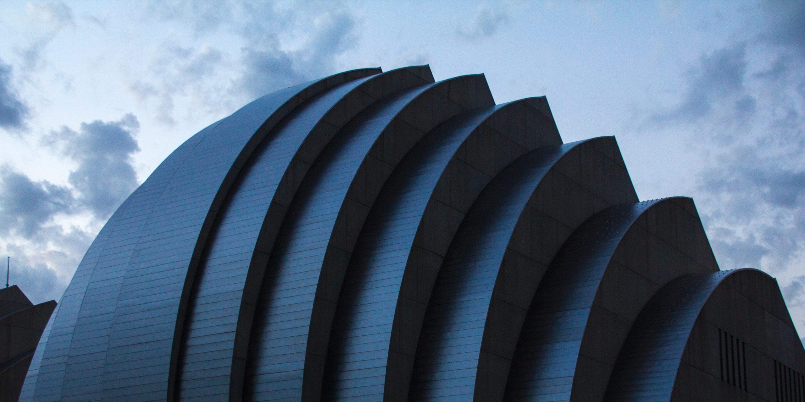 The Kaufmann Center for the Performing Arts. Photo by Flickr user Anthony (26424952@N00).